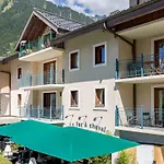 In Mit Geraeumigem Balkon Und Weitem Blick By Interhome Appartement