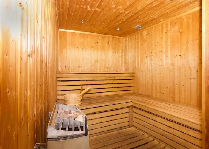 In Mit Geraeumigem Balkon Und Weitem Blick By Interhome * Chamonix