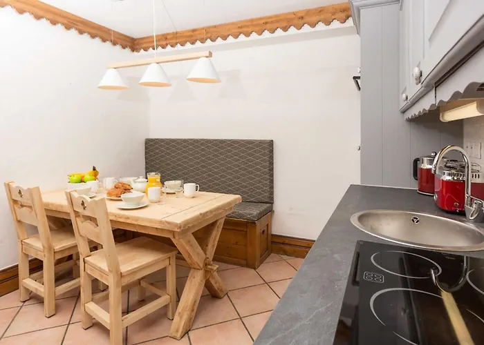 Daire In Mit Geraeumigem Balkon Und Weitem Blick By Interhome *